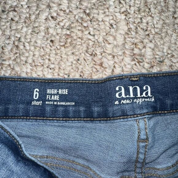 ANA High Rise Flare Stretch Short Womens Jeans Blue Size 6 - Picture 3 of 4